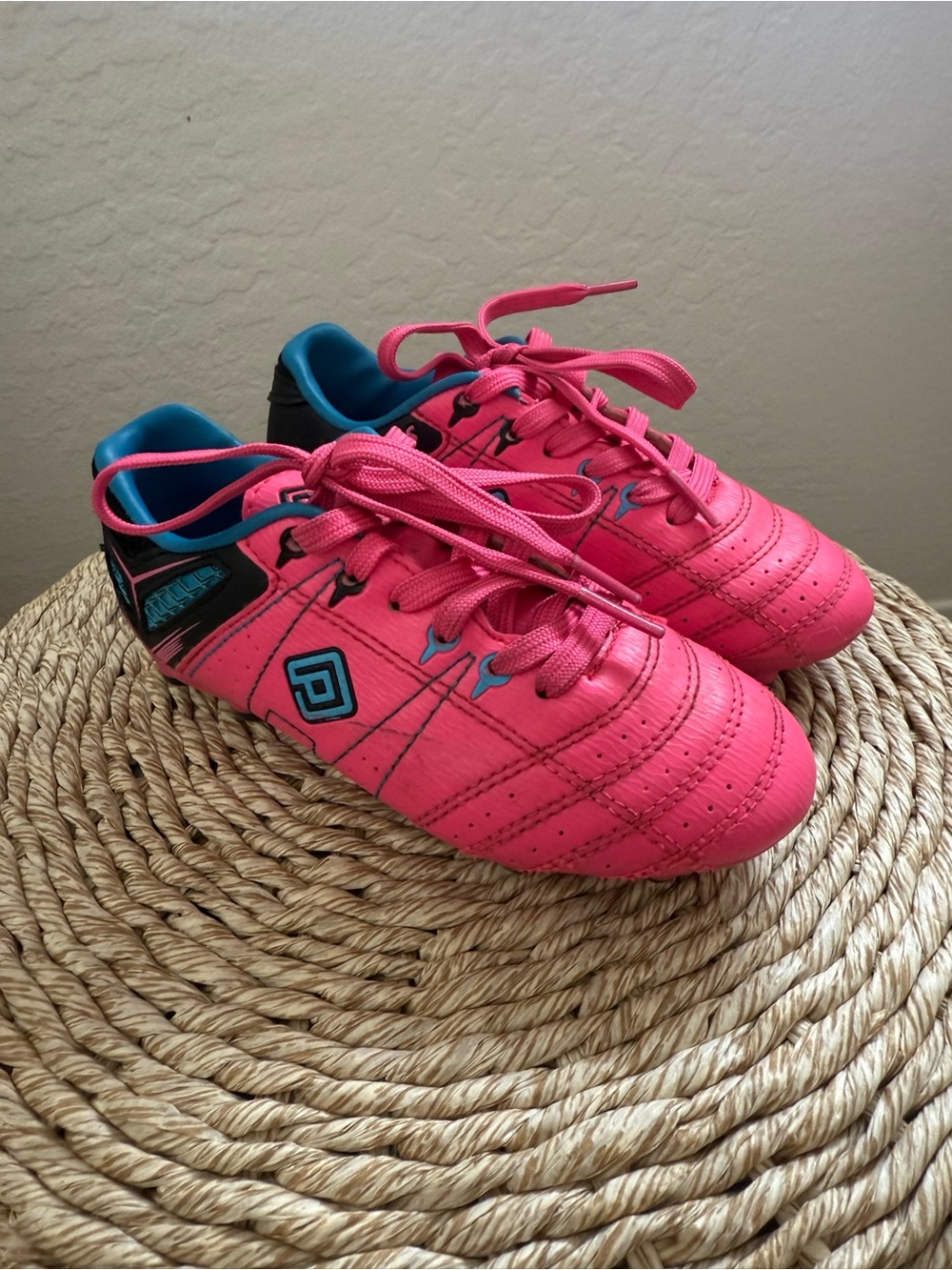 Dream Pairs Pink and Blue Kids Soccer Sneakers